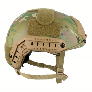 迷彩色战术游戏盔